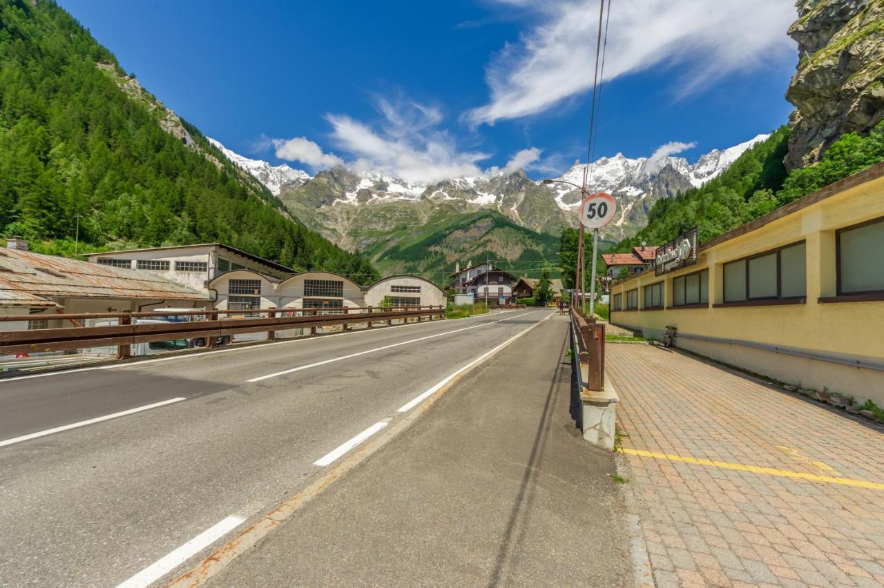 Casa Jasmine - Cir Vda Courmayeur 0154 ภายนอก รูปภาพ